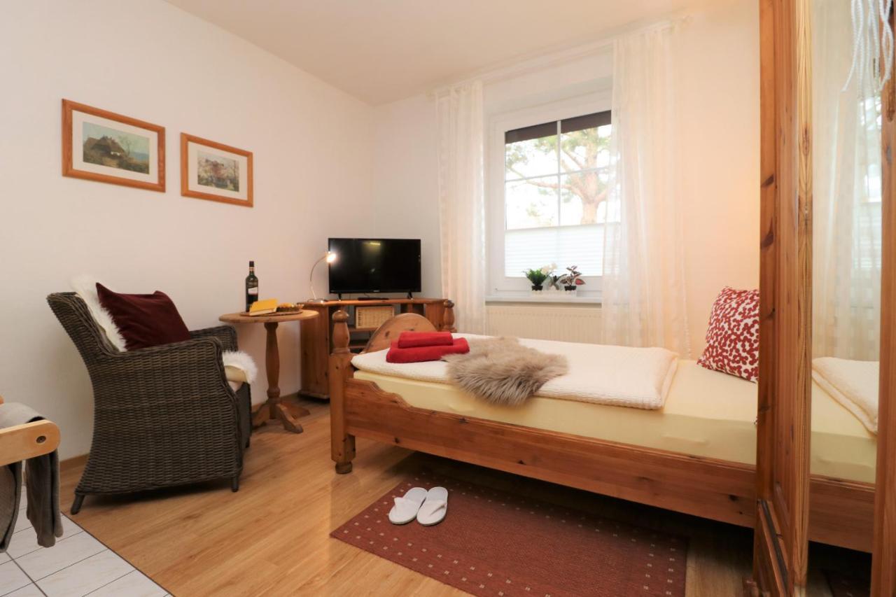 Ferienappartements Zwischen Meer Und Bodden App 05 Wustrow  Dış mekan fotoğraf